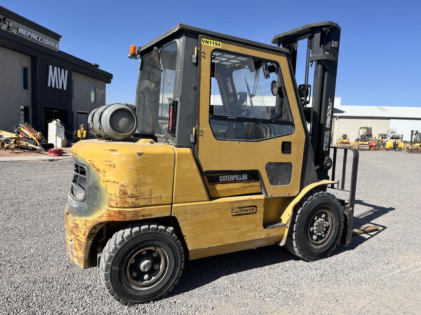 ./imagenes/INVOICE/2019/17989/MONTACARGAS CATERPILLAR GP40K (4).JPG